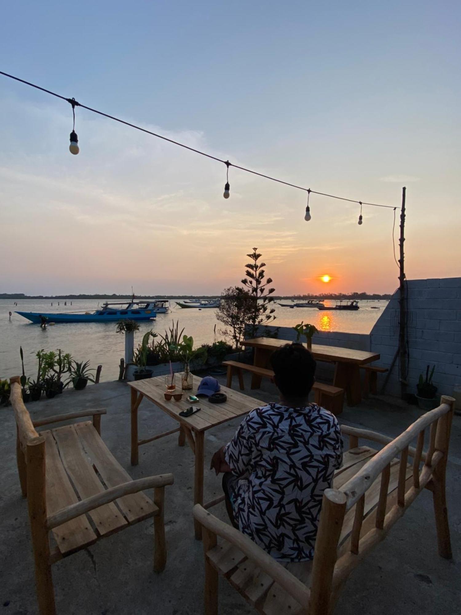 Js House View Hostel Karimunjawa Exterior foto