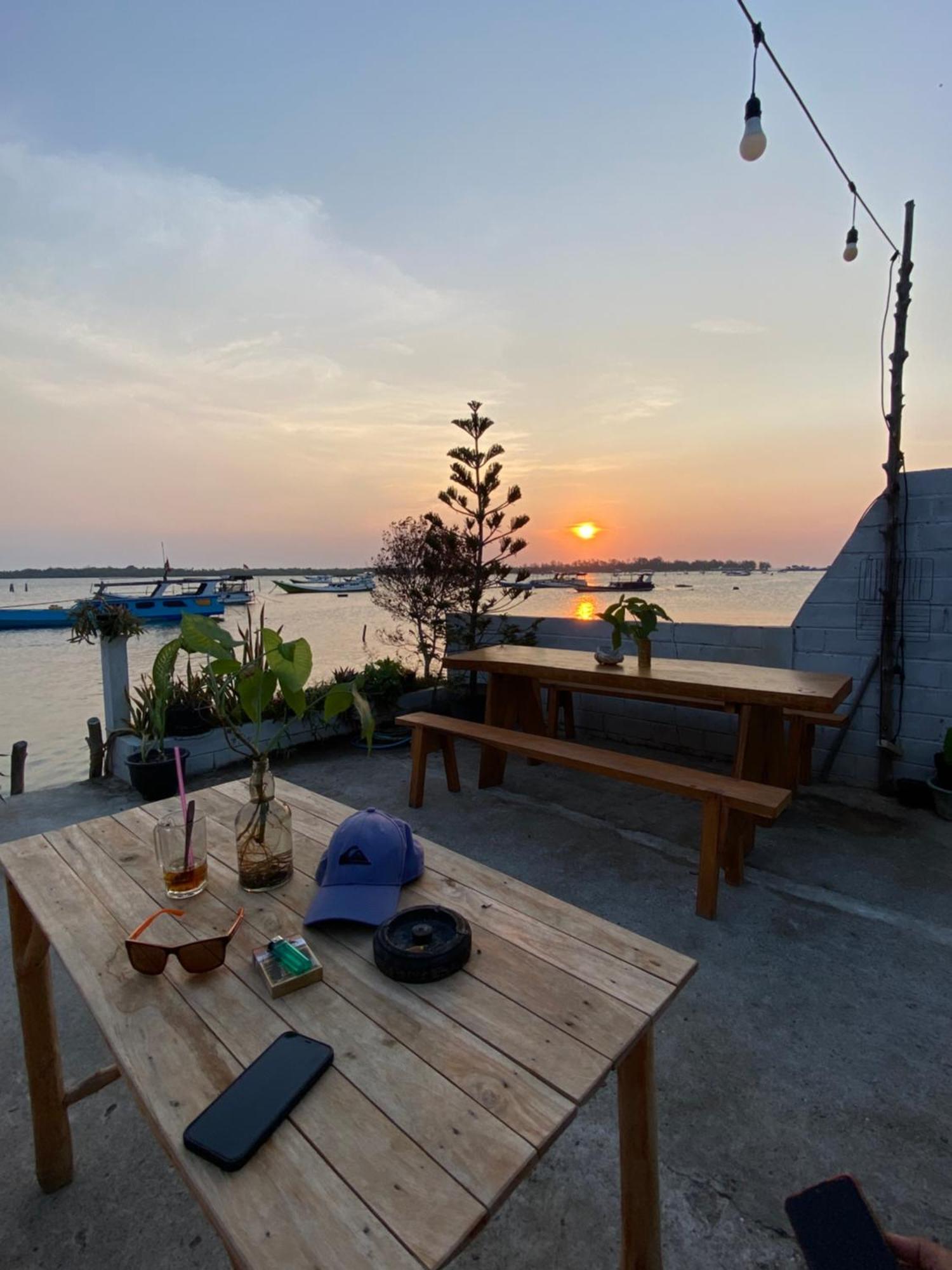 Js House View Hostel Karimunjawa Exterior foto